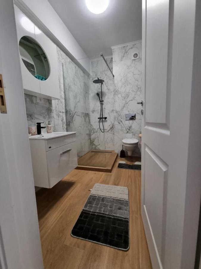 Blue Apartament Mamaia Nord Apartment Navodari Exterior photo